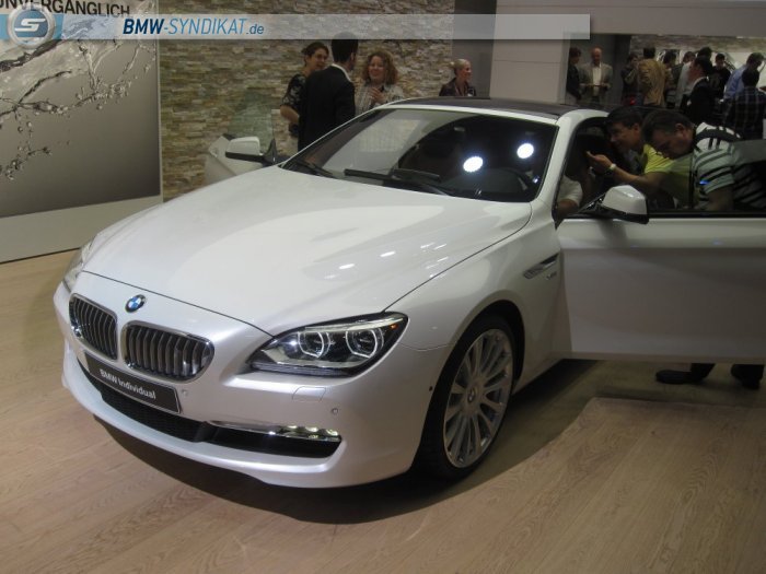 IAA 2011 - Bilder / Fotos - BMW Halle 11 u. andere - Fotos von Treffen & Events IAA 2011 - Bilder / Fotos - BMW Halle 11 u. andere - Fotos von Treffen & Events