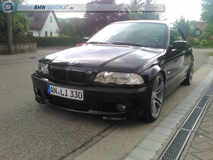 E46 330i schwarz 2 mit Performance 313 in 19 Zoll - 3er BMW - E46 E46 330i schwarz 2 mit Performance 313 in 19 Zoll - 3er BMW - E46