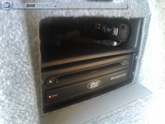 E46 330i schwarz 2 mit Performance 313 in 19 Zoll - 3er BMW - E46 E46 330i schwarz 2 mit Performance 313 in 19 Zoll - 3er BMW - E46