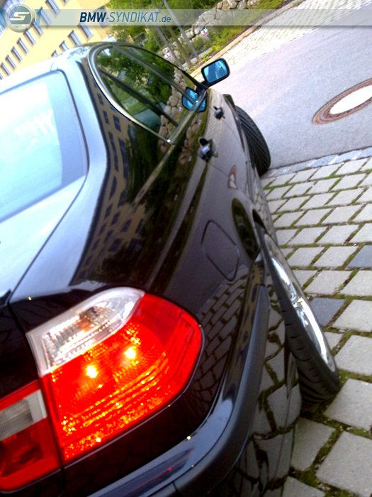 BMW 328iA - Schmuckstück in Schwarz - 3er BMW - E46 BMW 328iA - Schmuckstück in Schwarz - 3er BMW - E46