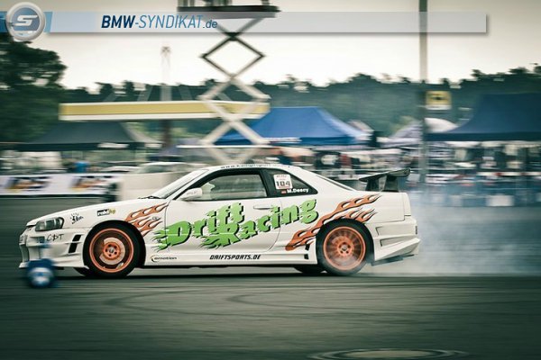 330d Touring, E91 Diesel mit 308 PS + Skyline R34 - 3er BMW - E90 / E91 / E92 / E93 330d Touring, E91 Diesel mit 308 PS + Skyline R34 - 3er BMW - E90 / E91 / E92 / E93