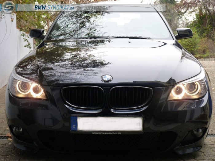 E60 -550i - Carbonschwarz - HMS Klappenauspuff - 5er BMW - E60 / E61 E60 -550i - Carbonschwarz - HMS Klappenauspuff - 5er BMW - E60 / E61