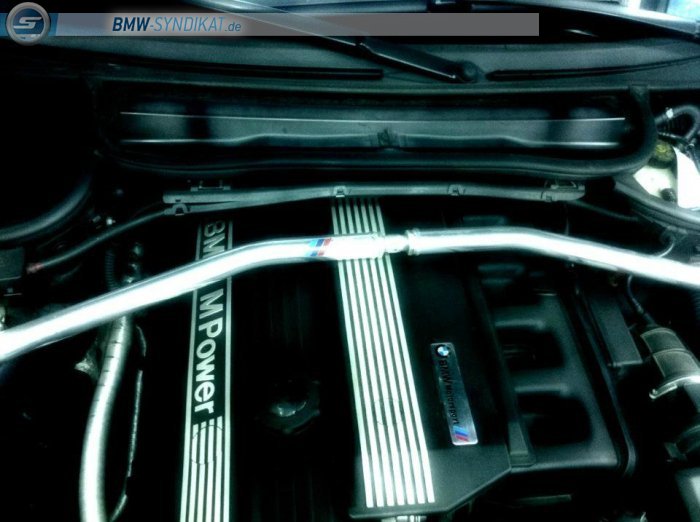 Umbau von 320i auf m3 - 3er BMW - E46 Umbau von 320i auf m3 - 3er BMW - E46