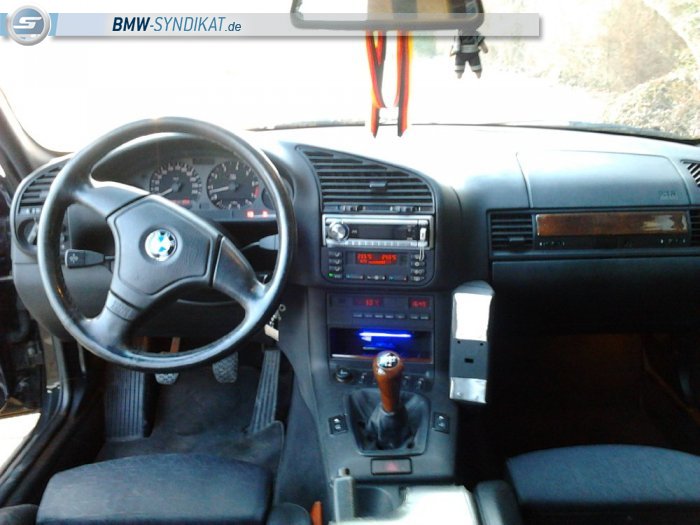 323i limo+M-Paket - 3er BMW - E36 323i limo+M-Paket - 3er BMW - E36