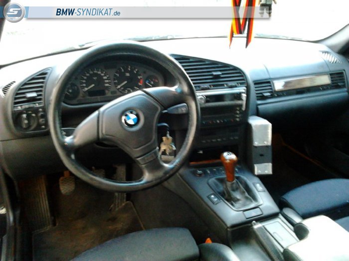 323i limo+M-Paket - 3er BMW - E36 323i limo+M-Paket - 3er BMW - E36