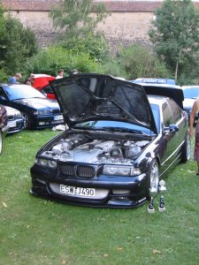 Rothenburg2002 - Sieg von BMW-Syndikat - Die Story - Fotos von Treffen & Events