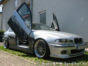 BMW E39 - mit NOS & Fl�gelt�ren + KOMPRESSOR + 20" - 5er BMW - E39