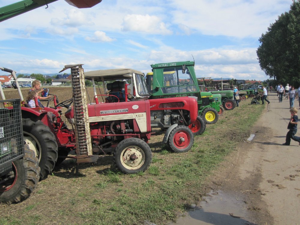 1. Schleppertreffen in Einhausen - Fotos von Treffen & Events