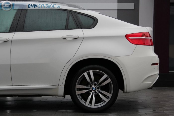 X6M - Coupe (SAC) - 700 PS V8 Twin-Turbo (STEALTH) - BMW X1, X3, X5, X6 X6M - Coupe (SAC) - 700 PS V8 Twin-Turbo (STEALTH) - BMW X1, X3, X5, X6