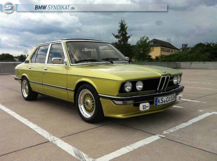 Bmw e12 528i