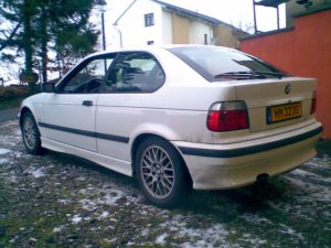 White Compact 323ti - 3er BMW - E36 White Compact 323ti - 3er BMW - E36