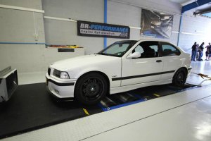 White Compact 323ti - 3er BMW - E36