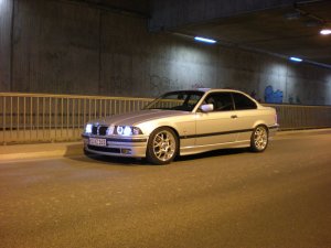 BMW 328i Coup - 3er BMW - E36