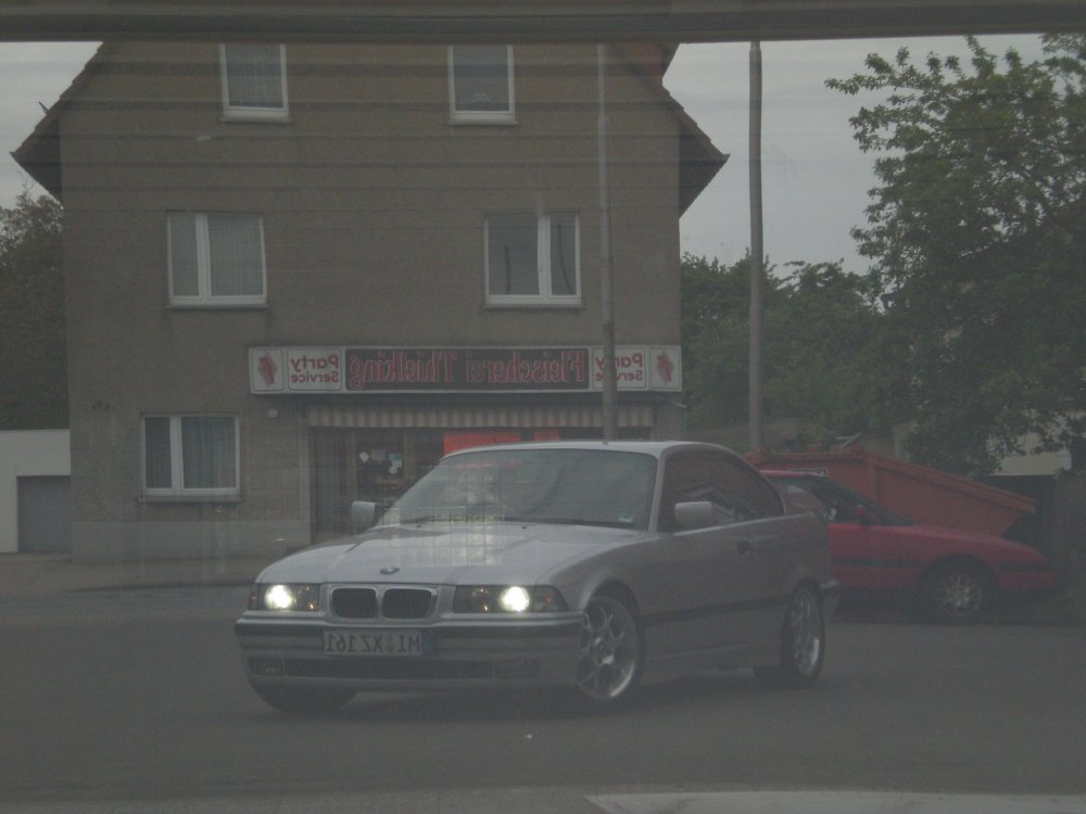 BMW 328i Coup - 3er BMW - E36
