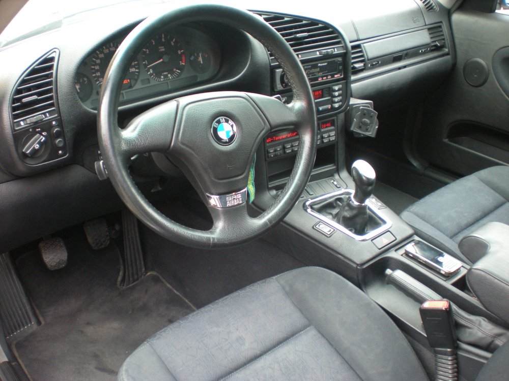 BMW 328i Coup - 3er BMW - E36