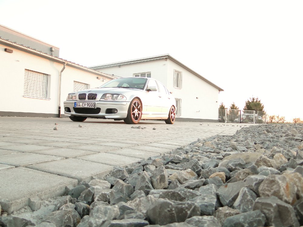 E46 - 328i Limousine - 3er BMW - E46