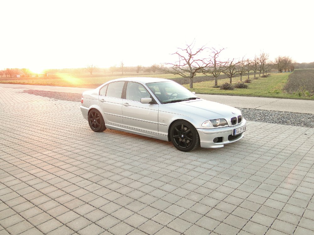 E46 - 328i Limousine - 3er BMW - E46