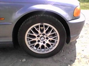 BMW Kreuzspeiche Felge in 7.5x16 ET 46 mit Dunlop SP Sport Reifen in 225/50/16 montiert vorn Hier auf einem 3er BMW E46 323i (Coupe) Details zum Fahrzeug / Besitzer