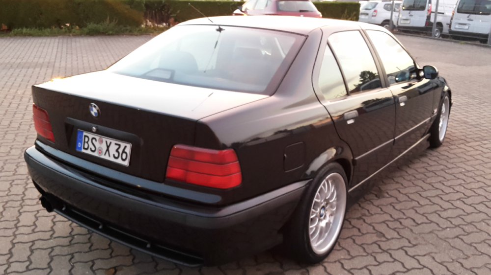 BMW 323i Limousine Schwarz 2 - 3er BMW - E36
