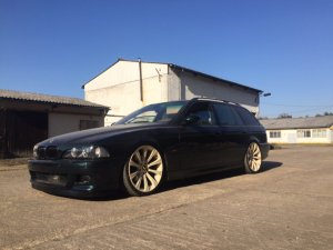 Grn-beige und tief - 5er BMW - E39