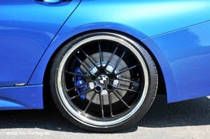 BMW 330d M Performance - 3er BMW - F30 / F31 / F34 / F80 BMW 330d M Performance - 3er BMW - F30 / F31 / F34 / F80