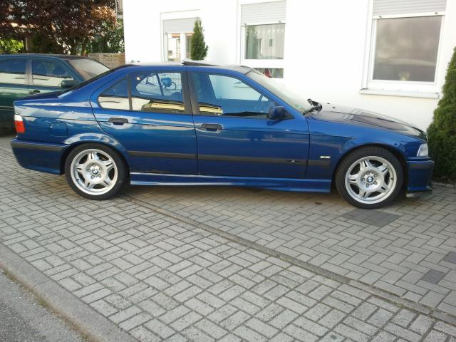 318i Avusblau metallic M-Paket - 3er BMW - E36