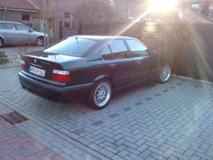 323i Limo, Bostongrün - Style 29M - 3er BMW - E36 323i Limo, Bostongrün - Style 29M - 3er BMW - E36