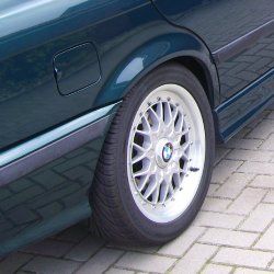 BBS RC041 / Styling 29 Felge in 7.5x17 ET 41 mit Nexen N3000 Reifen in 225/45/17 montiert hinten Hier auf einem 3er BMW E36 323i (Limousine) Details zum Fahrzeug / Besitzer