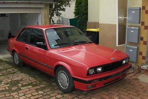 RED-ONE - 3er BMW - E30 RED-ONE - 3er BMW - E30