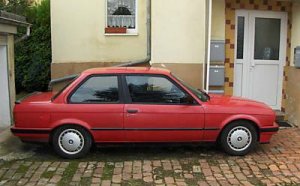 RED-ONE - 3er BMW - E30 RED-ONE - 3er BMW - E30