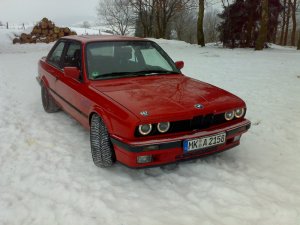 RED-ONE - 3er BMW - E30 RED-ONE - 3er BMW - E30