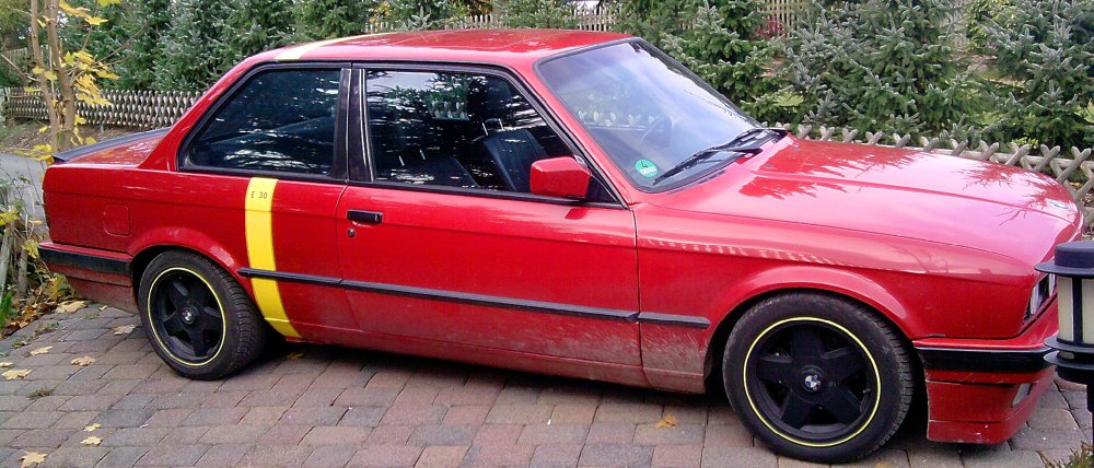 RED-ONE - 3er BMW - E30