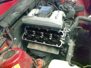 RED-ONE - 3er BMW - E30 RED-ONE - 3er BMW - E30