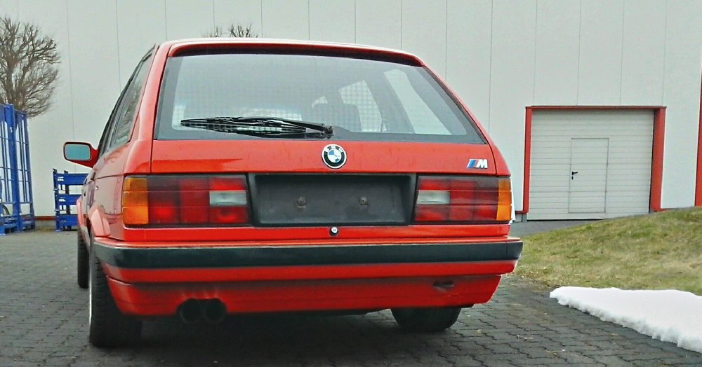 RED-ONE II - 3er BMW - E30