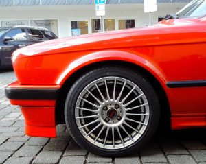 RED-ONE II - 3er BMW - E30