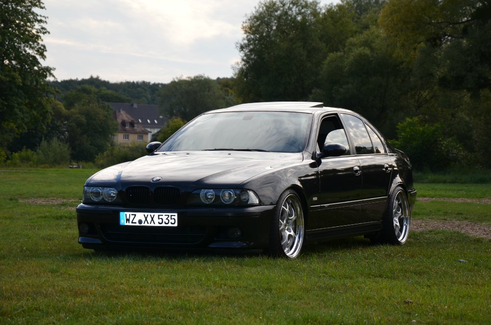 E39 535iA V8 Cosmosschwarz - 5er BMW - E39