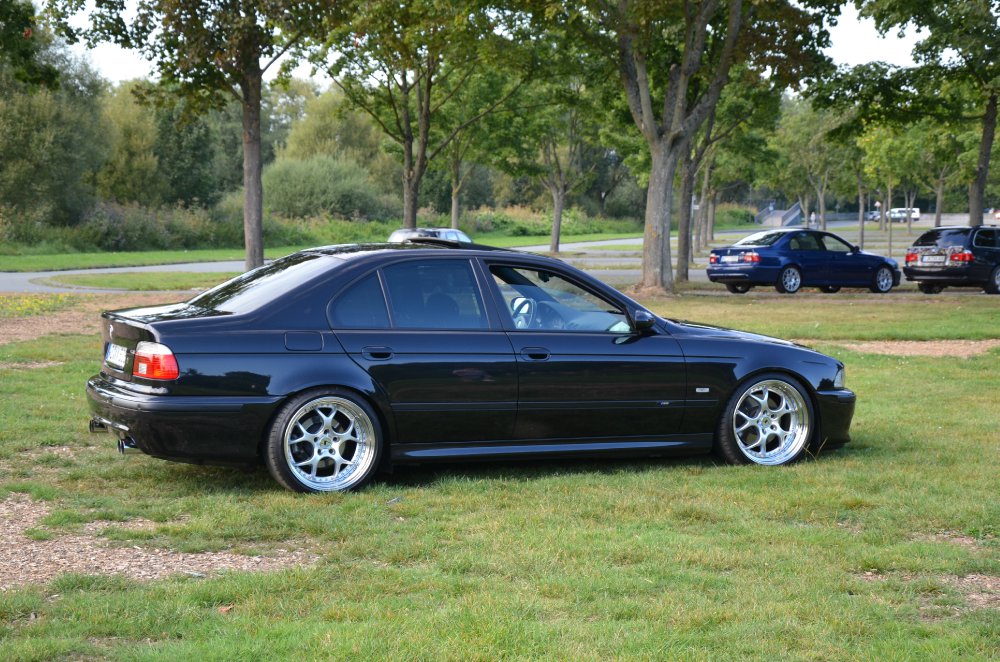 E39 535iA V8 Cosmosschwarz - 5er BMW - E39