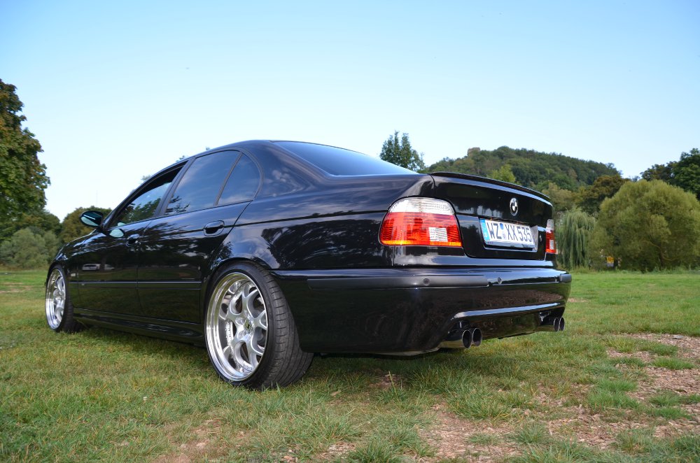 E39 535iA V8 Cosmosschwarz - 5er BMW - E39