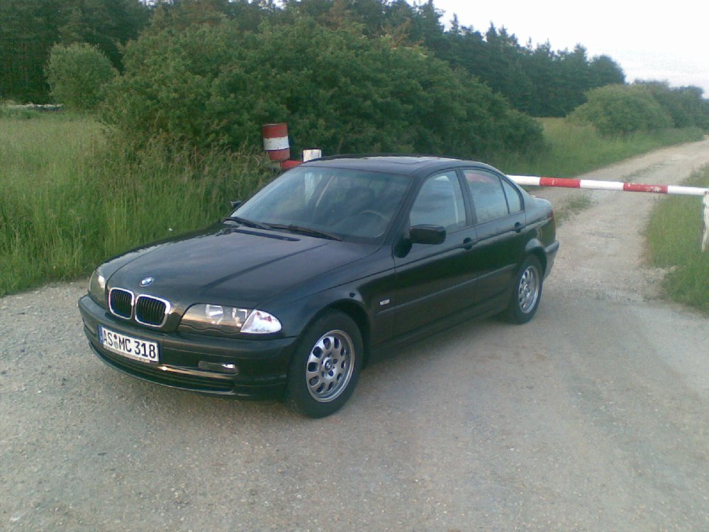 Cosmosschwarzer 18er - 3er BMW - E46