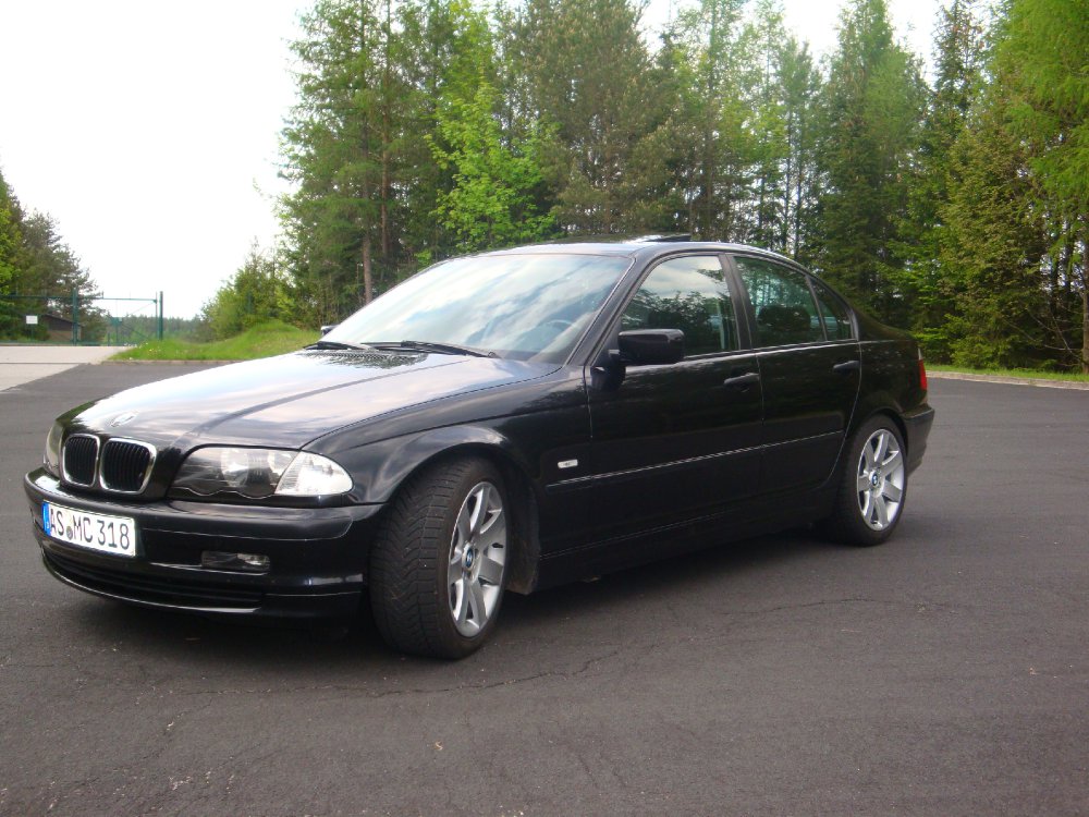 Cosmosschwarzer 18er - 3er BMW - E46