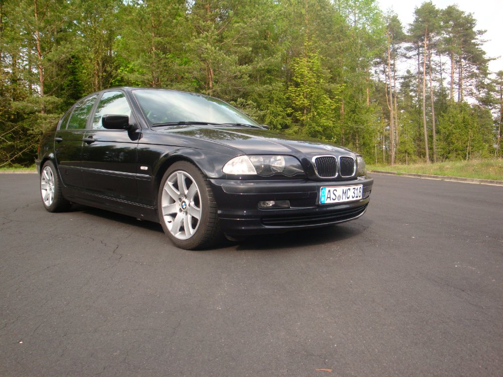 Cosmosschwarzer 18er - 3er BMW - E46