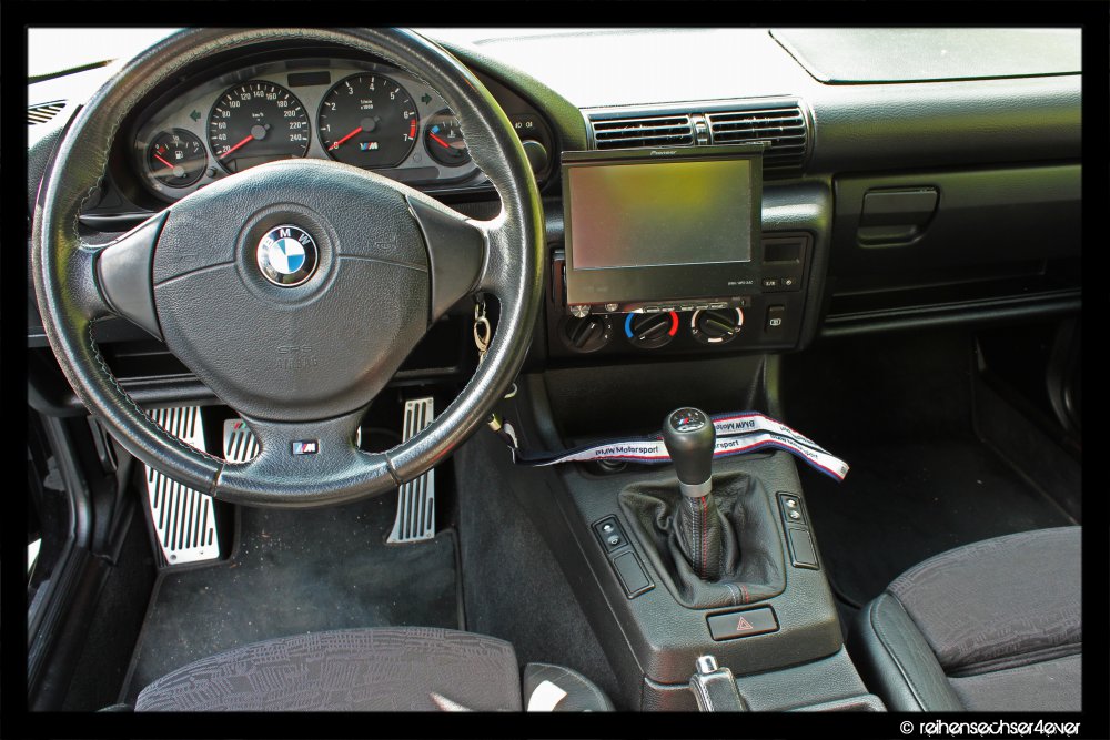 E36 323ti Schwarz II - 3er BMW - E36