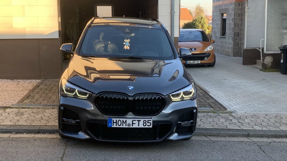 BMW X1 F48 25d in Mineralgrau Metallic - BMW X1, X2, X3, X4, X5, X6, X7