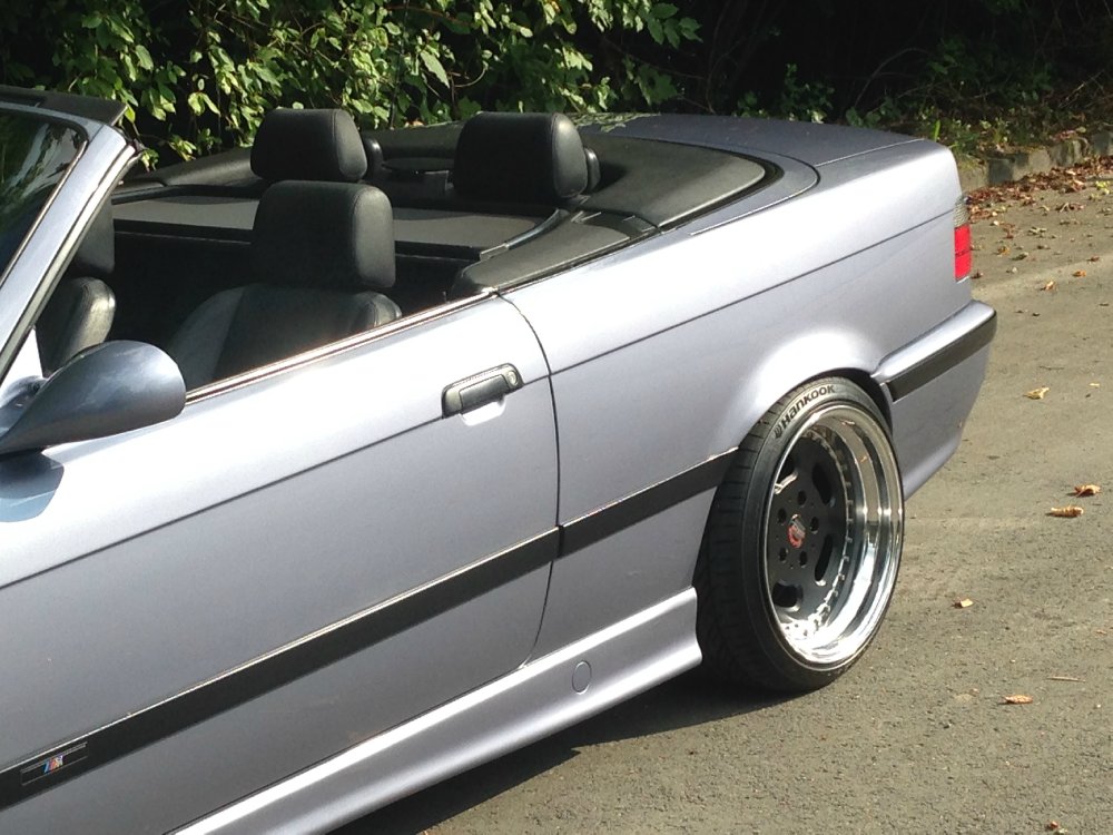 E36 Cabrio Samoa Blau - 3er BMW - E36