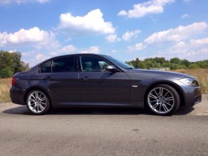 //M-Grayliner - 3er BMW - E90 / E91 / E92 / E93