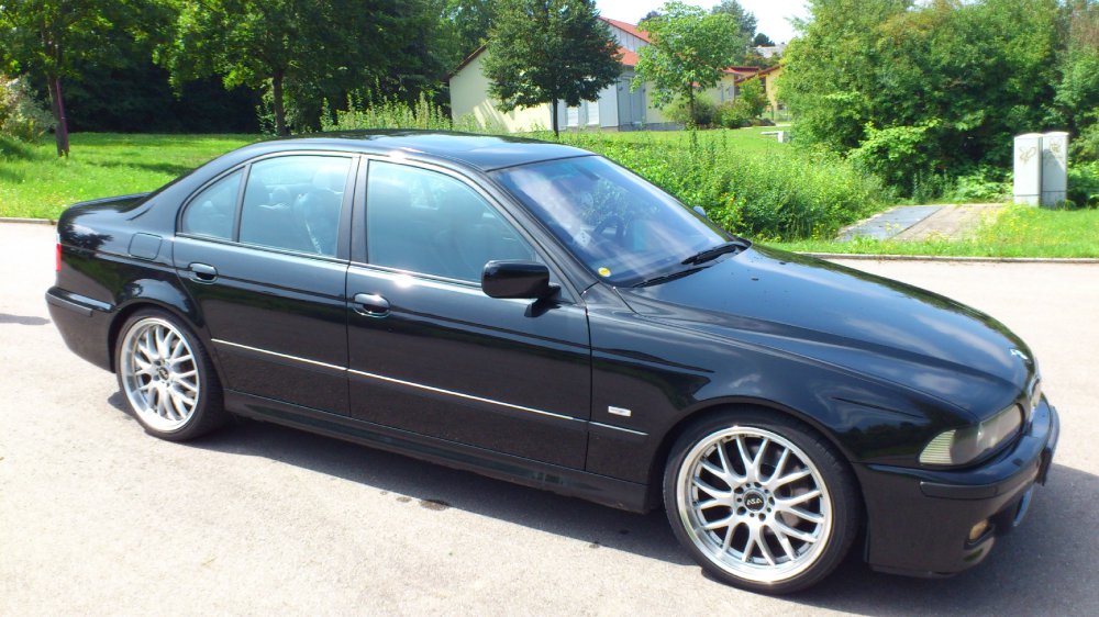 black 530iA - 5er BMW - E39