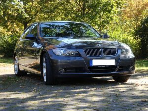 BMW e90 330i Dezent ist Trend - 3er BMW - E90 / E91 / E92 / E93 BMW e90 330i Dezent ist Trend - 3er BMW - E90 / E91 / E92 / E93