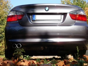 BMW e90 330i Dezent ist Trend - 3er BMW - E90 / E91 / E92 / E93 BMW e90 330i Dezent ist Trend - 3er BMW - E90 / E91 / E92 / E93