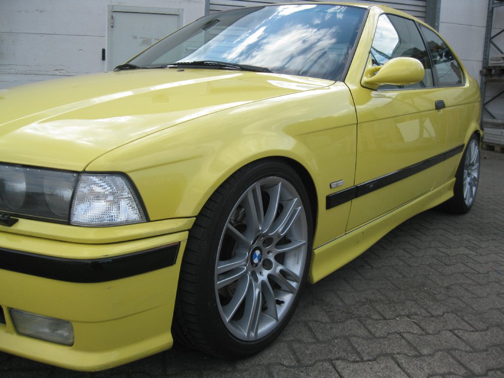318ti Dakargelb mit Sternspeiche M 193 - 3er BMW - E36