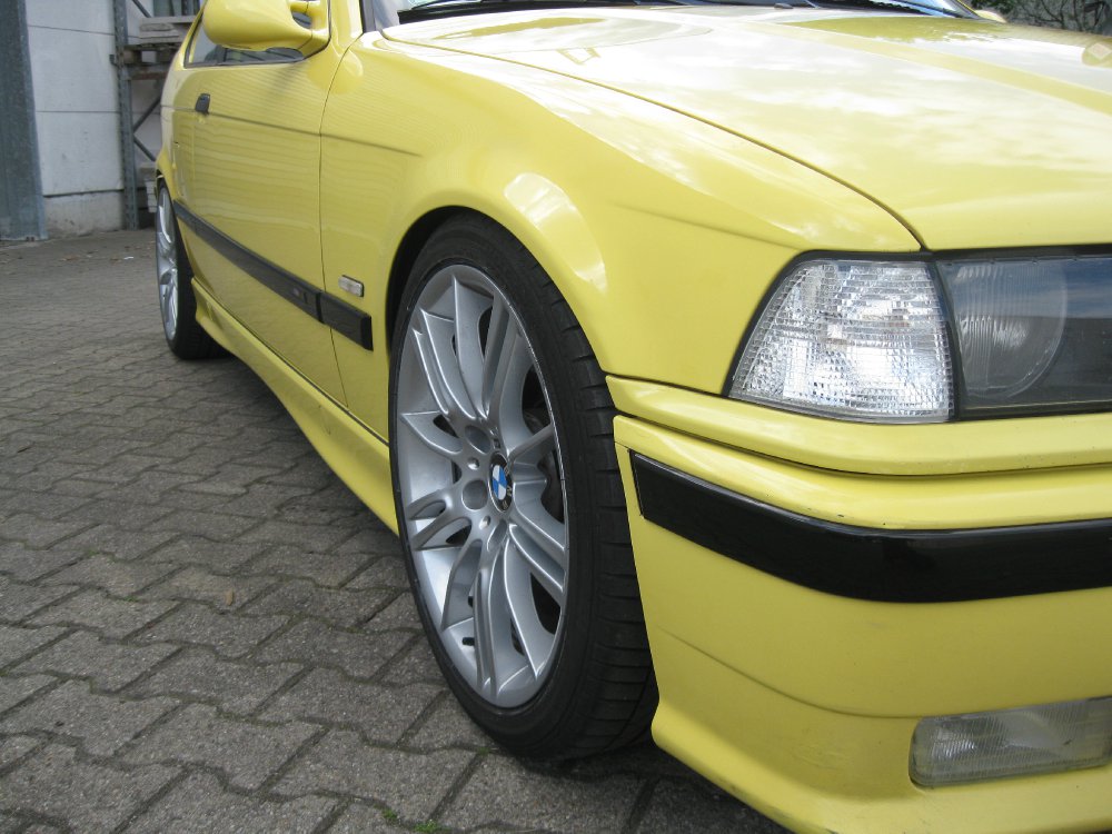318ti Dakargelb mit Sternspeiche M 193 - 3er BMW - E36